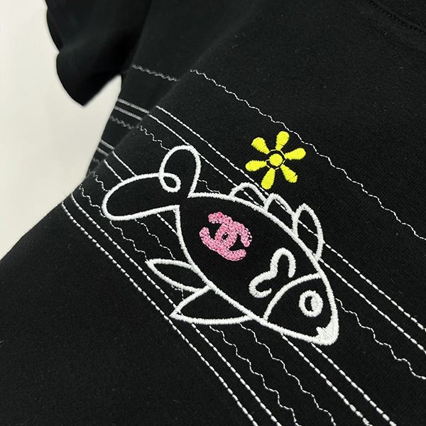 ☆超人気☆シャネル 半袖 Tシャツ コピー刺繍☆黒 白 sho88422